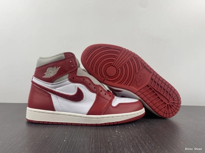 Bmlin Shoes Jordan DJ4891-061 (W) 1 OG Newstalgia High Chenille 0824